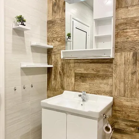 Art For 4 People Free Parking & Wifi Stara Zagora