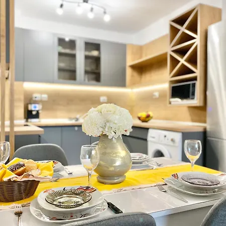 Art For 4 People Free Parking & Wifi Stara Zagora